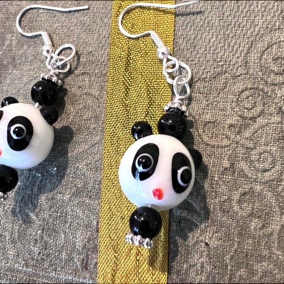 Glass Panda Bear Earrings Panda earrings Panda bear earrings. Adorable - Picture 6 of 17